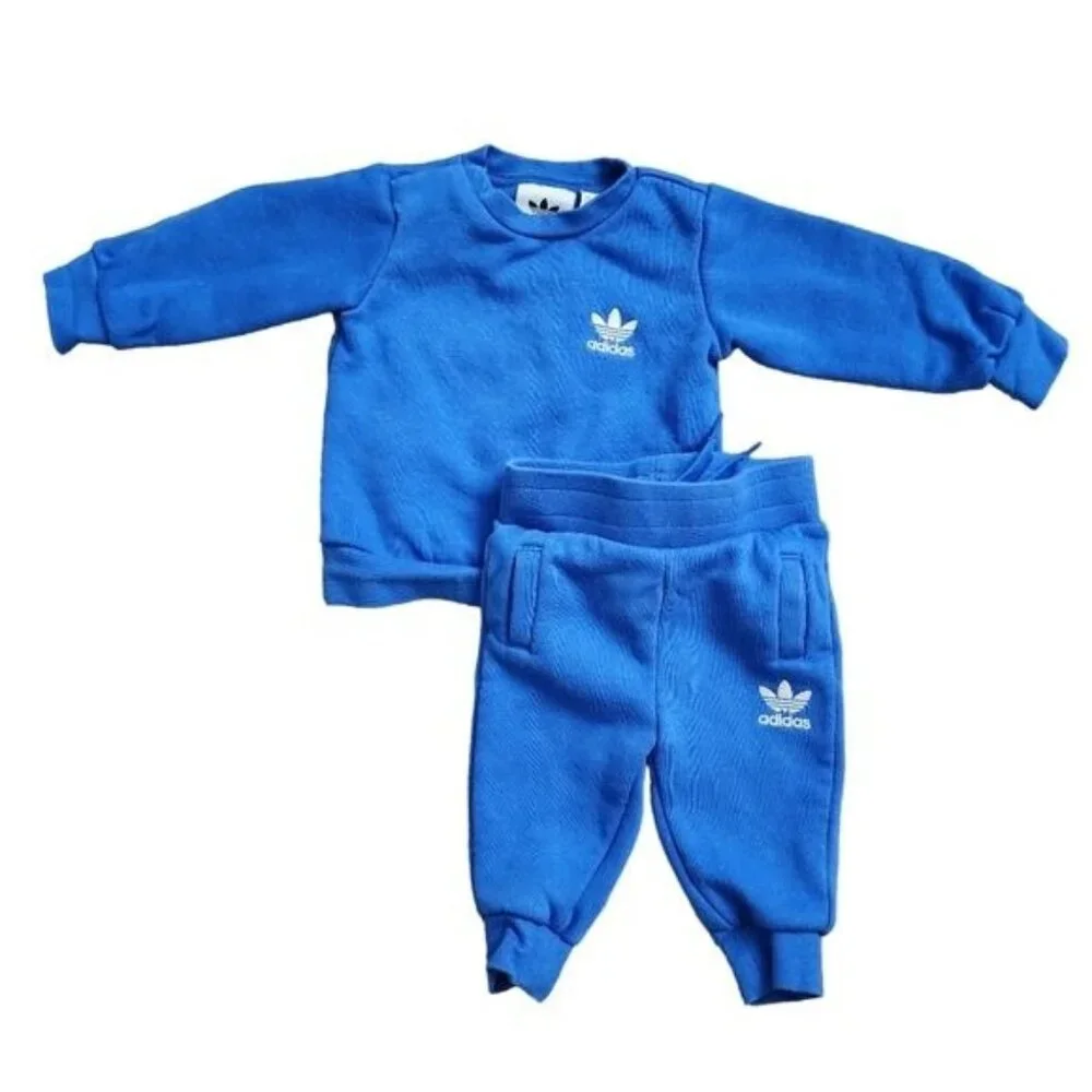 ADIDAS sweatsuit in blue / white size 3-6 Months